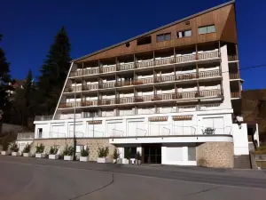 Residence Aqualiva à Valberg Piscine privative dans chacun des appartements situé à 20 m des pistes de ski