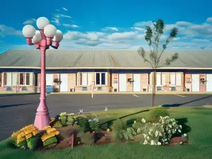 Motel Invitation