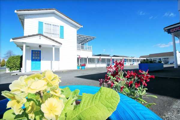 Golden Glow Motel Promo Code