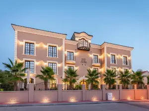Boutique Hotel Bora & Villas Garamm