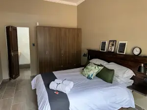 Seven Olives Guest Rooms