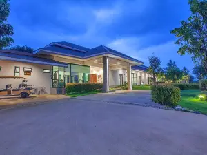 NAN Boutique Resort