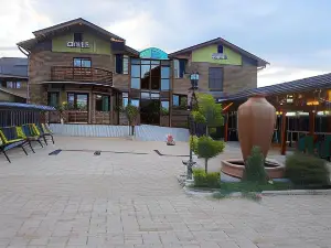 MarLiv Complex