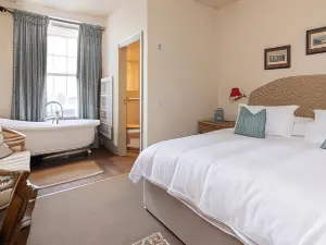 The Black Bull Hotel