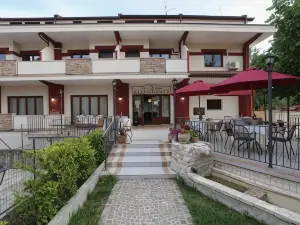 維拉畢加索酒店