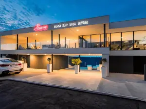 Pharos Hvar Bayhill Hotel