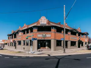 Family Hotel