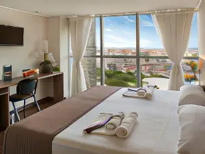 Tryp by Wyndham Varginha Cafe Royal