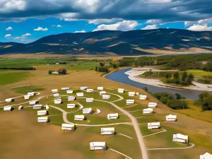 Under Canvas North Yellowstone - Paradise Valley