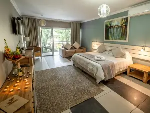 Broadwater River Estate