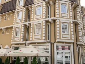 Hotel Helin Central