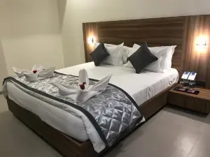 Kyriad Hotel Solapur by Othpl