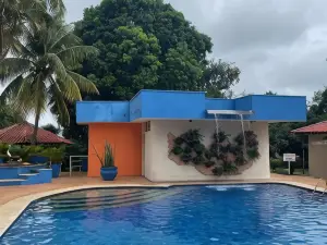 Paradise Inn Hotel