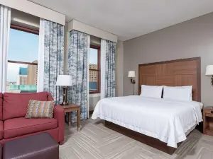 Hampton Inn Indianapolis Dwtn Across from Circle Centre