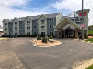 นิโคลส์อินน์ ออฟ เรดวิง