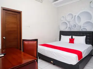 RedDoorz @ Griya Bougenville Magelang