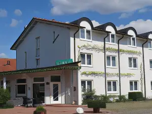 Lindner's Hotel