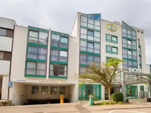 ACHAT 컴포트 에어포트 & 메세 슈투트가르트