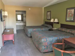 Garden Inn & Suites