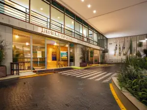 デイレル ホテル イ セントロ デ コンヴェンソエス