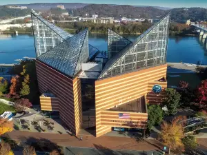 Holiday Inn Express & Suites Chattanooga-Lookout Mtn