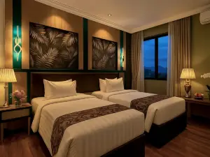 Bona Ventura Hotel & Skybar