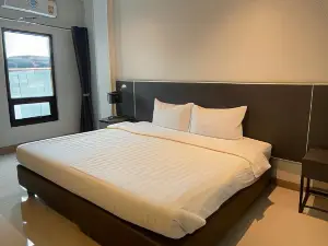 Sinsiri Hostel