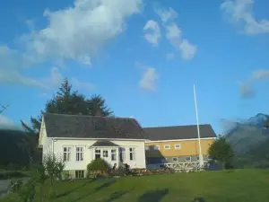 Dønhaug Gjestegard