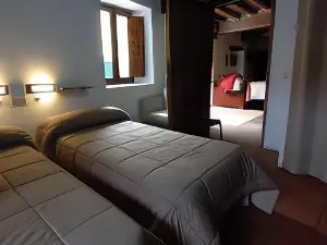 Albergue Turístico "San Blas" de Oliva de Plasencia