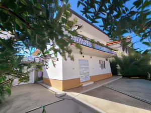 B&B Aurora