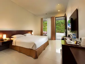 The Hill Hotel & Resort Sibolangit Powered by Archipelago