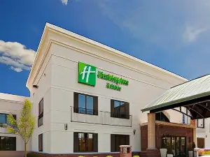 Holiday Inn & Suites Minneapolis - Lakeville