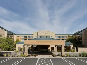 Courtyard Cleveland Beachwood