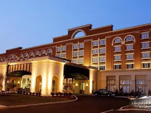 รีสอร์ทคาสิโน Mountaineer