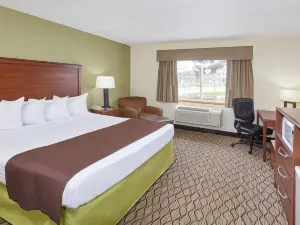 AmericInn by Wyndham Sheboygan