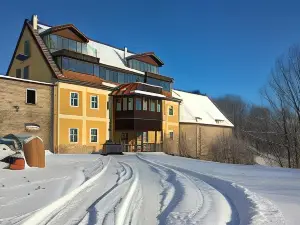 Dom Gościnny Pod Zamkiem Wleń