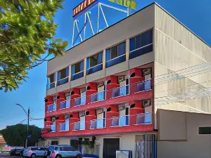 Golden Hotel