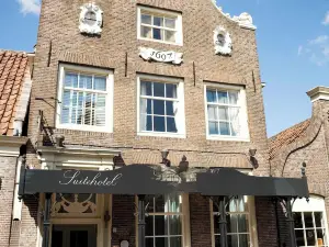 Suitehotel Posthoorn