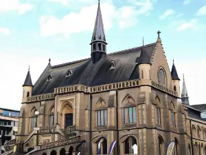 Remarkable 1-Bed Apartment in Dundee