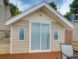 Cozy Irondequoit Home on Lake Ontario!