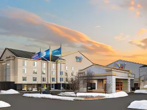 Fairfield Inn & Suites Plainville