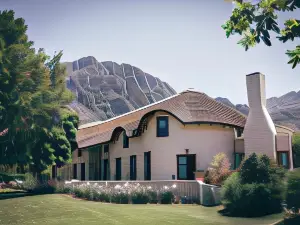 Mountain Manor