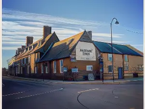 Saracens Head Hotel by Greene King Inns