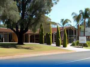 Barmera Lake Resort Motel