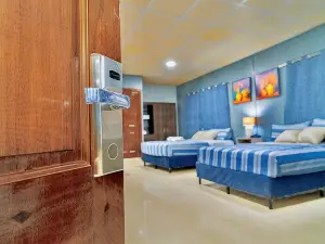 โรงแรมไฟว์สตาร์ส เอสวี