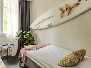 Surfviken Glamping and B&B