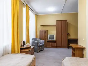 Bolshoy Ural Hotel