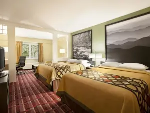 Super 8 by Wyndham Cherokee