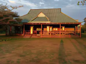 Narasha Homestay - Maasai Mara