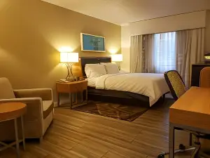 Holiday Inn Express Pittsburgh-North (Harmarville)